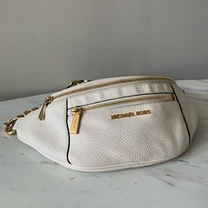 Michael Kors Leather Belt Bag / Fanny Pack